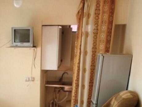 Azadlıq Prospektidə 1 otaqlı həyət evi kirayə verilir, 18 m², 300 AZN/ay, şəkil 4 / 4