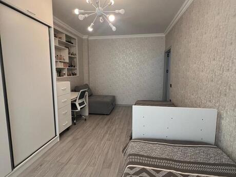 Azadlıq Prospektidə 2 otaqlı köhnə tikili mənzil satılır, 70 m², 215 000 AZN, şəkil 5 / 12