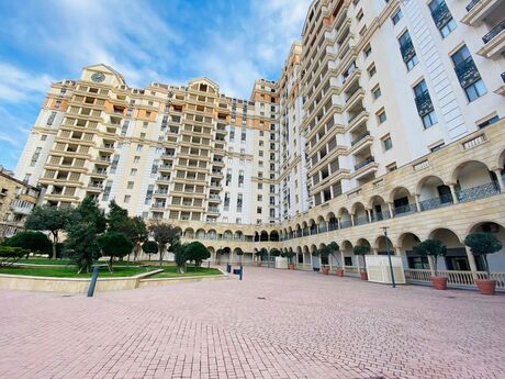 4 otaqlı mənzil, 230 m², Clock Tower, 3 000 AZN