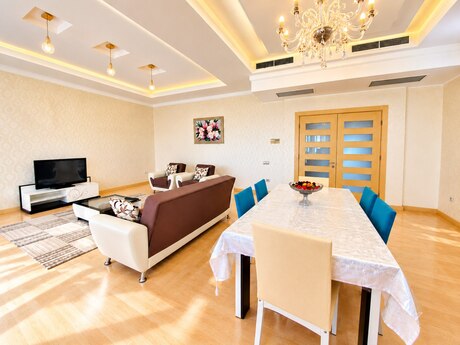 Clock Tower kompleksində 4 otaqlı yeni tikili mənzil kirayə verilir, 230 m², 3 000 AZN/ay, şəkil 4 / 12