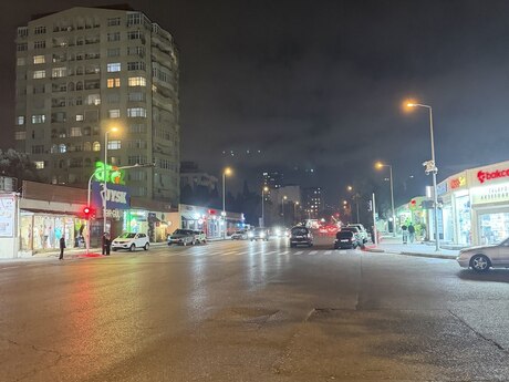 2 otaq · 70 m² · 2/5 mərtəbə, Azadlıq Prospekti