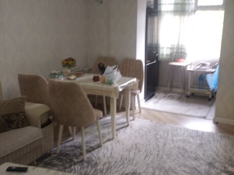 Neftçilərdə 1 otaqlı köhnə tikili mənzil satılır, 38 m², 130 000 AZN, şəkil 2 / 11