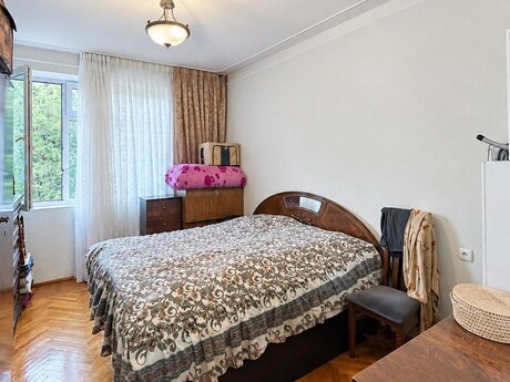 2-room old-build apartment for sale in Memar Əcəmi, 55 m², 150 000 AZN, photo 3 / 9