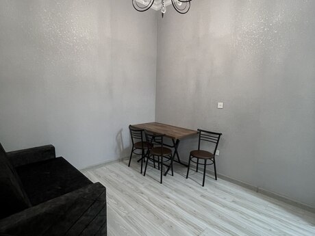 Nizamidə 1 otaqlı köhnə tikili mənzil kirayə verilir, 22 m², 550 AZN/ay, şəkil 5 / 6