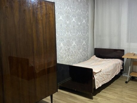Сдаётся 2-комнатная квартира в старом фонде, Memar Əcəmi, 55 м², 550 AZN/мес, фото 5 / 9