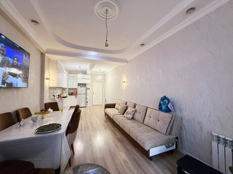 Продаётся 3-комнатная квартира в новостройке, Yeni Günəşli, 110 м², 178 000 AZN, фото 2 / 12
