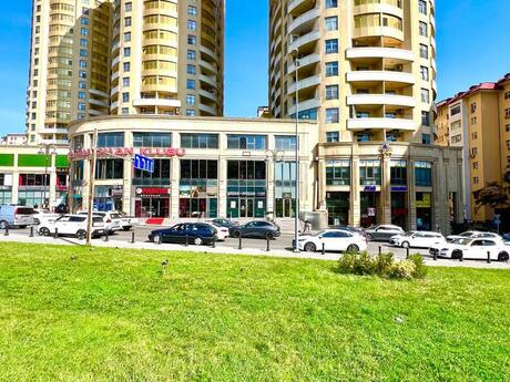 Объявление №6564200 - Баку, м. Низами, 3-комн., 175 м², 14/22 этаж