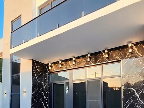 Şüvəlanda 5 otaqlı həyət evi satılır, 200 m², 275 000 AZN, şəkil 4 / 12