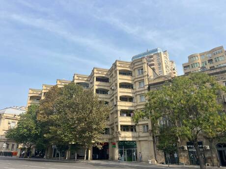 Nizamidə 3 otaqlı köhnə tikili mənzil satılır, 95 m², 280 000 AZN, şəkil 2 / 12