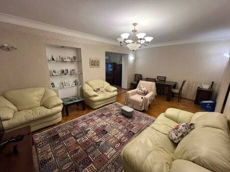 Nizamidə 3 otaqlı köhnə tikili mənzil satılır, 95 m², 280 000 AZN, şəkil 4 / 12
