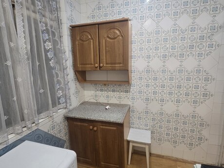 20 Yanvarda 2 otaqlı köhnə tikili mənzil kirayə verilir, 36 m², 450 AZN/ay, şəkil 2 / 11