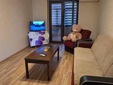 3 otaqlı mənzil, 70 m², 28 May, 849 AZN