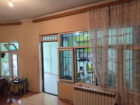 Продаётся 5-комнатный дом, Yasamal, 150 м², 200 000 AZN, фото 2 / 12