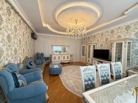 Memar Əcəmidə 3 otaqlı yeni tikili mənzil satılır, 135 m², 318 000 AZN, şəkil 2 / 12