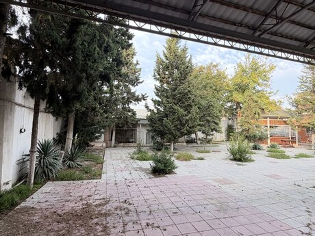 Şüvəlanda 8 otaqlı həyət evi satılır, 250 m², 380 000 AZN, şəkil 4 / 12