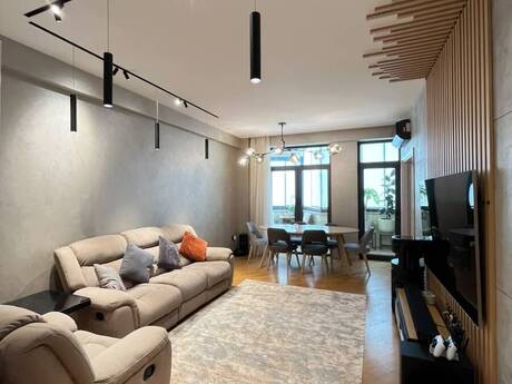 Elan №6564437 - Bakı, Şah İsmayıl Xətai m., 3 otaqlı, 128 m², 12/18 mərtəbə