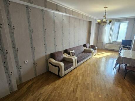 Объявление №6565251 - Баку, м. 20 января, 4-комн., 110 м², 3/19 этаж