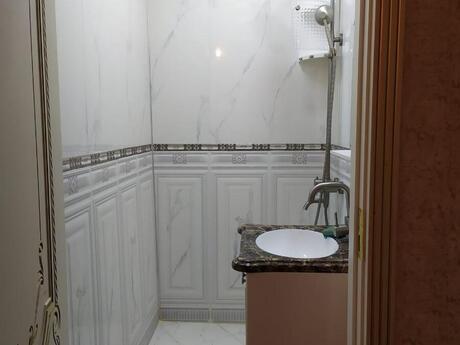 Avtovağzalda 3 otaqlı köhnə tikili mənzil satılır, 75 m², 135 000 AZN, şəkil 5 / 12
