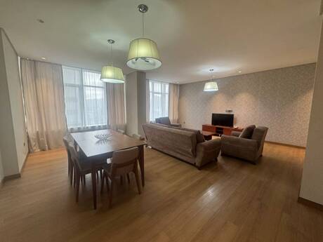 4 otaqlı mənzil, 178 m², Şah İsmayıl Xətai, 1 800 AZN