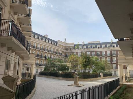 2 otaq · 60 m² · 4/6 mərtəbə, Ağ şəhər