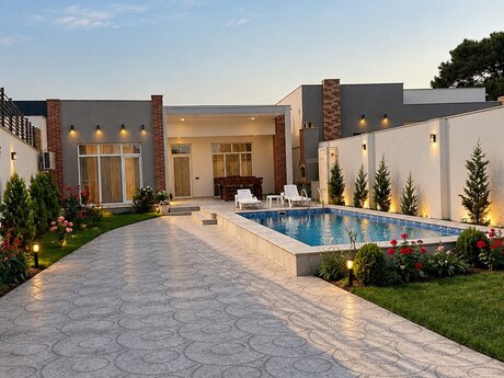 4-комнатный дом, 150 м², Xəzər, 150 AZN