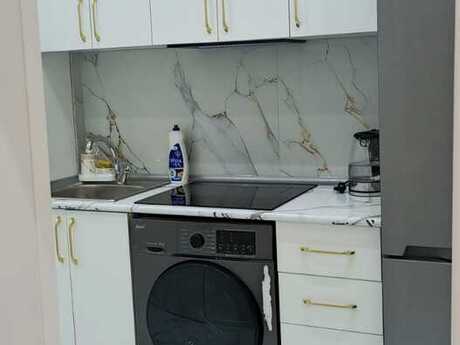 28 Mayda 2 otaqlı yeni tikili mənzil kirayə verilir, 70 m², 850 AZN/ay, şəkil 5 / 12