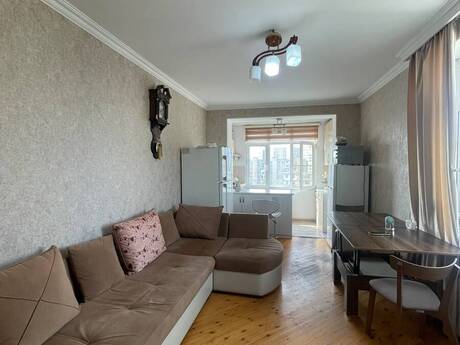 Продаётся 2-комнатная квартира в старом фонде, Xətai, 45 м², 125 000 AZN, фото 2 / 12