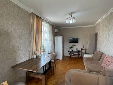 Продаётся 2-комнатная квартира в старом фонде, Xətai, 45 м², 125 000 AZN, фото 4 / 12