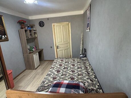 Elmlər Akademiyasında 3 otaqlı köhnə tikili mənzil satılır, 42 m², 180 000 AZN, şəkil 4 / 12