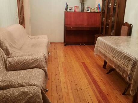 Azadlıq Prospektidə 3 otaqlı köhnə tikili mənzil satılır, 100 m², 195 000 AZN, şəkil 3 / 12