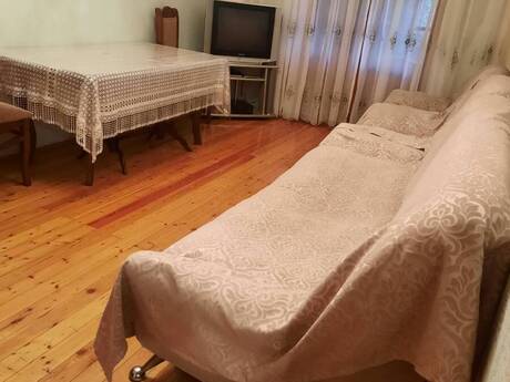 Azadlıq Prospektidə 3 otaqlı köhnə tikili mənzil satılır, 100 m², 195 000 AZN, şəkil 2 / 12