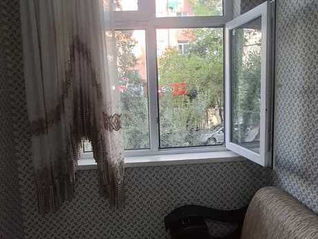 3 otaq · 45 m² · 2/5 mərtəbə, Memar Əcəmi
