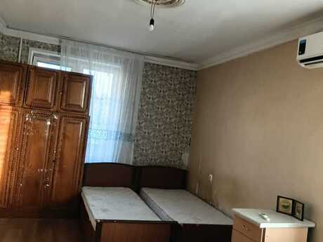 Bakıxanovda 1 otaqlı köhnə tikili mənzil kirayə verilir, 40 m², 400 AZN/ay, şəkil 3 / 10