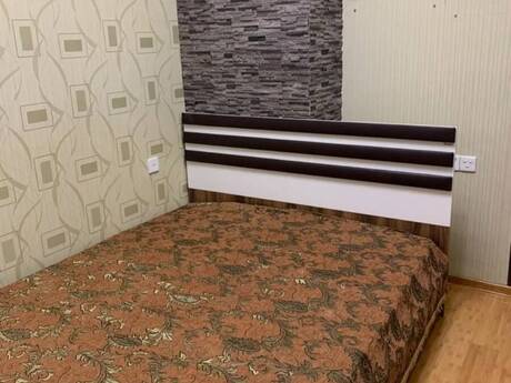 Yeni Günəşlidə 2 otaqlı köhnə tikili mənzil kirayə verilir, 60 m², 500 AZN/ay, şəkil 5 / 12