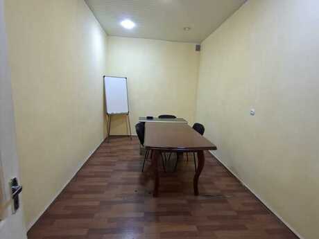 Nizamidə 3 otaqlı köhnə tikili mənzil kirayə verilir, 100 m², 1 000 AZN/ay, şəkil 4 / 10