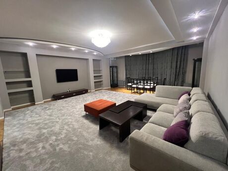3 otaqlı mənzil, 145 m², 28 May, 1 500 AZN