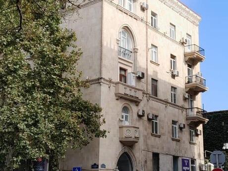 2 otaqlı mənzil, 70 m², İçəri Şəhər, 900 AZN