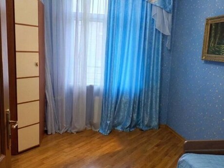Продаётся 3-комнатная квартира в новостройке, Elmlər Akademiyası, 110 м², 373 000 AZN, фото 4 / 6