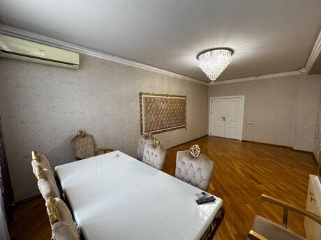 Продаётся 3-комнатная квартира в новостройке, Azadlıq Prospekti, 115 м², 295 000 AZN, фото 2 / 12