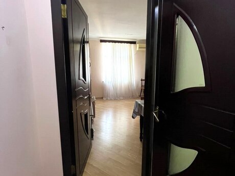 Nəriman Nərimanovda 1 otaqlı köhnə tikili mənzil kirayə verilir, 50 m², 550 AZN/ay, şəkil 3 / 7