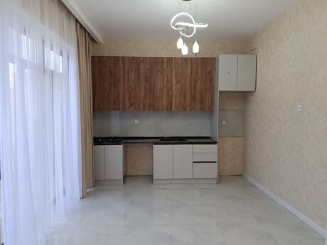 Şüvəlanda 4 otaqlı həyət evi satılır, 160 m², 245 000 AZN, şəkil 5 / 9