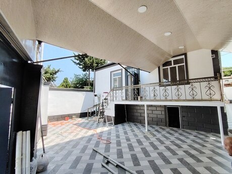 Qaraçuxurda 4 otaqlı həyət evi satılır, 120 m², 199 000 AZN, şəkil 2 / 12