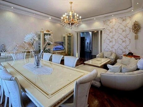 İçəri Şəhərdə 3 otaqlı yeni tikili mənzil satılır, 120 m², 549 000 AZN, şəkil 2 / 9