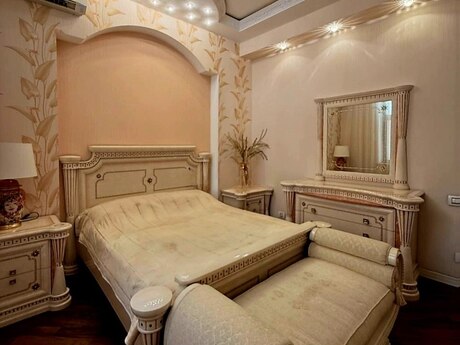 İçəri Şəhərdə 3 otaqlı yeni tikili mənzil satılır, 120 m², 549 000 AZN, şəkil 3 / 9