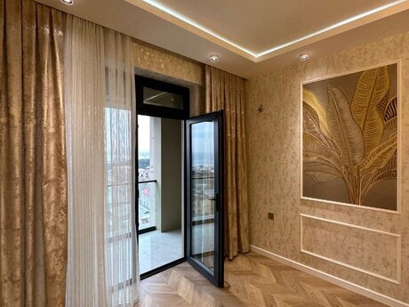 Ağ şəhərdə 4 otaqlı yeni tikili mənzil kirayə verilir, 150 m², 998 AZN/ay, şəkil 3 / 12
