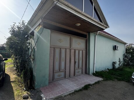 4 otaqlı ev, 130 m², Xəzər, 85 000 AZN