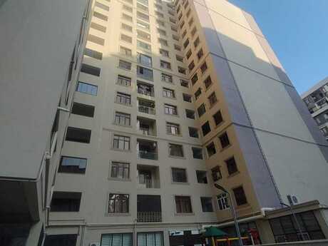 4 otaqlı mənzil, 220 m², Nəsimi, 530 000 AZN