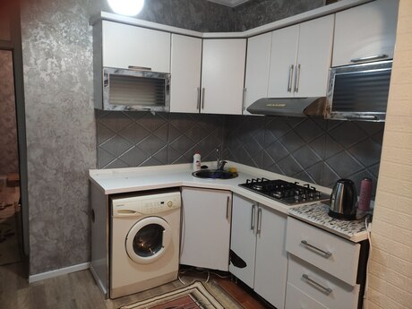 Köhnə Günəşlidə 2 otaqlı köhnə tikili mənzil kirayə verilir, 60 m², 500 AZN/ay, şəkil 4 / 11