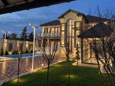 Şüvəlanda 5 otaqlı həyət evi satılır, 300 m², 580 000 AZN, şəkil 2 / 12