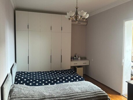 Azadlıq Prospektidə 2 otaqlı köhnə tikili mənzil satılır, 52 m², 155 000 AZN, şəkil 5 / 8